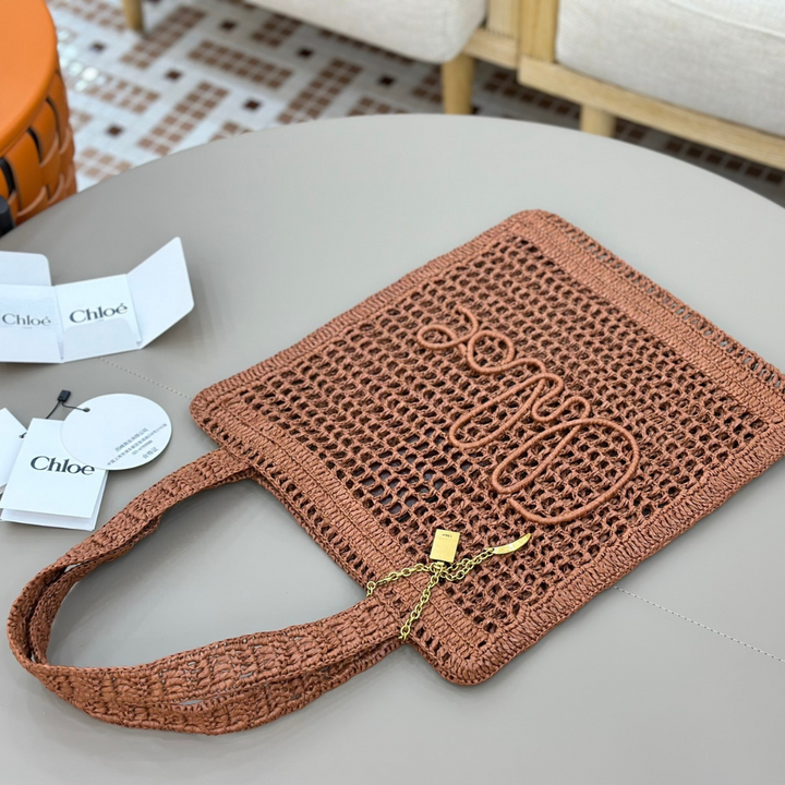 CHLOÉ SOMMER-BANANEN-TASCHE AUS RAPHIA