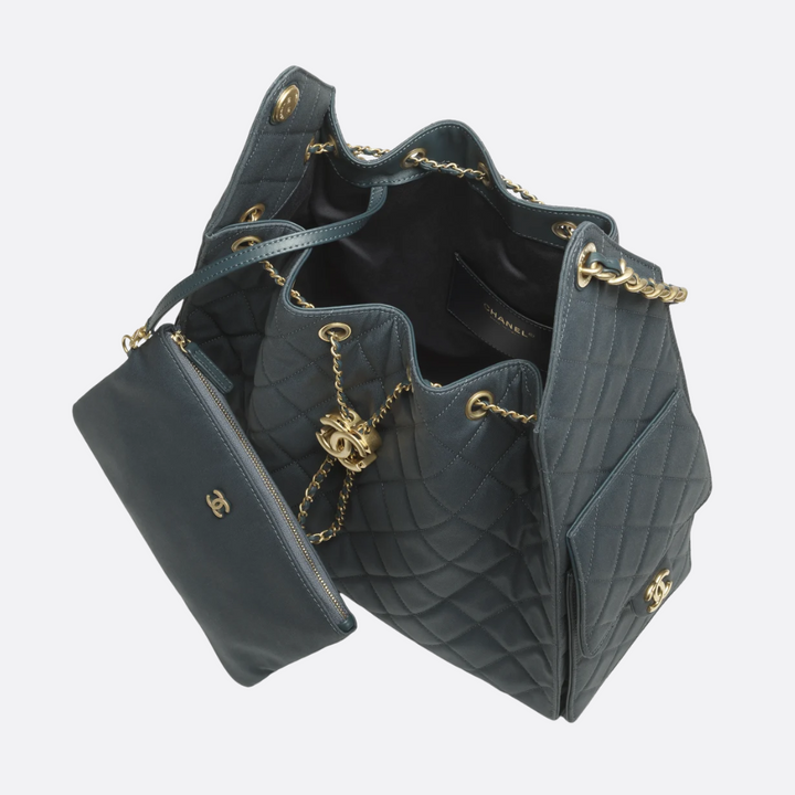 CHANEL 25 MEDIUM-TASCHE