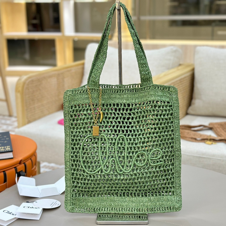 CHLOÉ SOMMER-BANANEN-TASCHE AUS RAPHIA