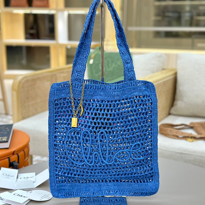 CHLOÉ SOMMER-BANANEN-TASCHE AUS RAPHIA